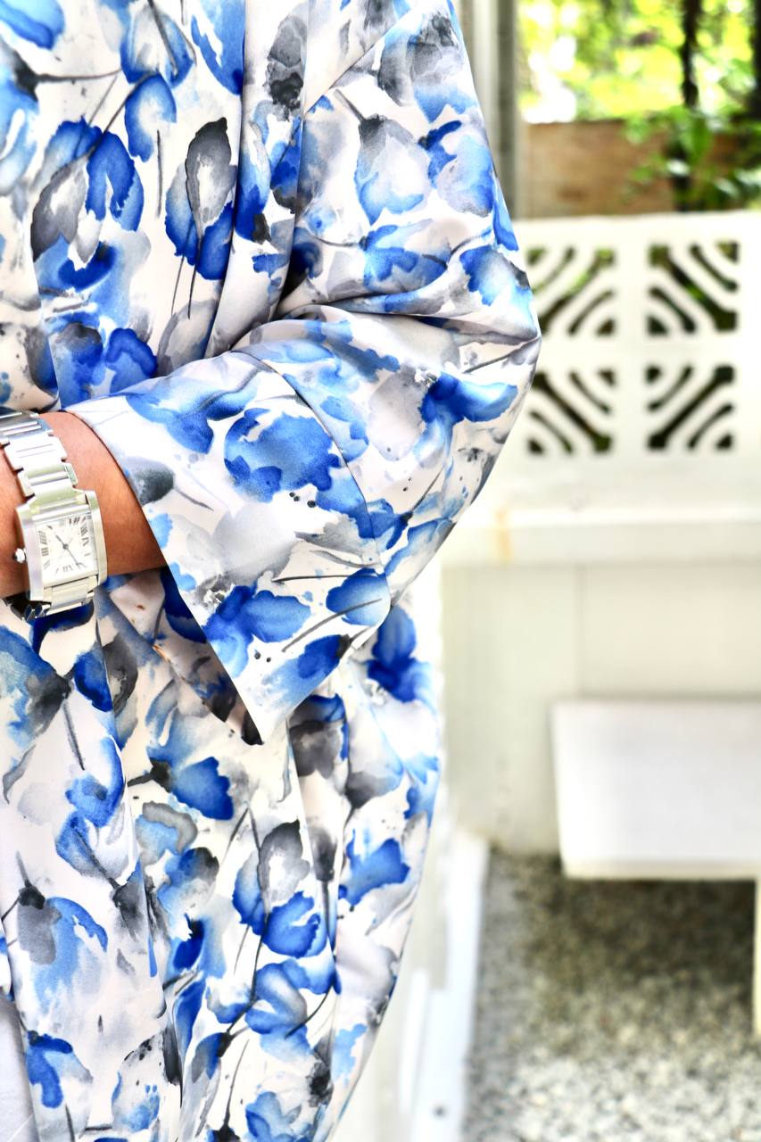 AVERIE OVERSIZED TOP IN FLORIA