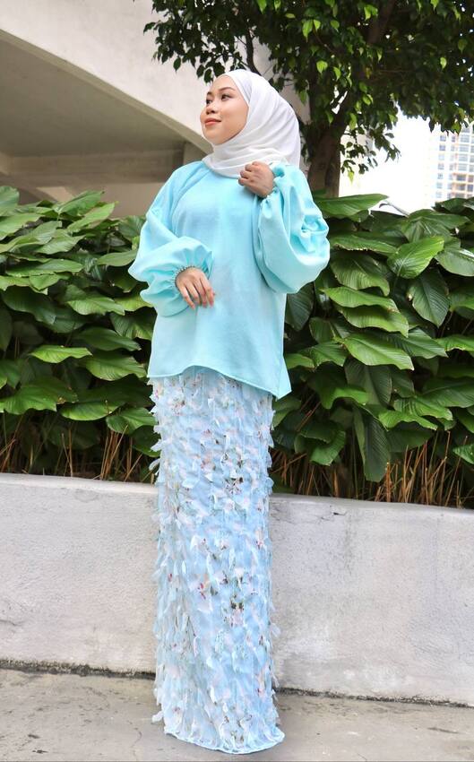 Faith Set Top and Skirt in Baby Blue