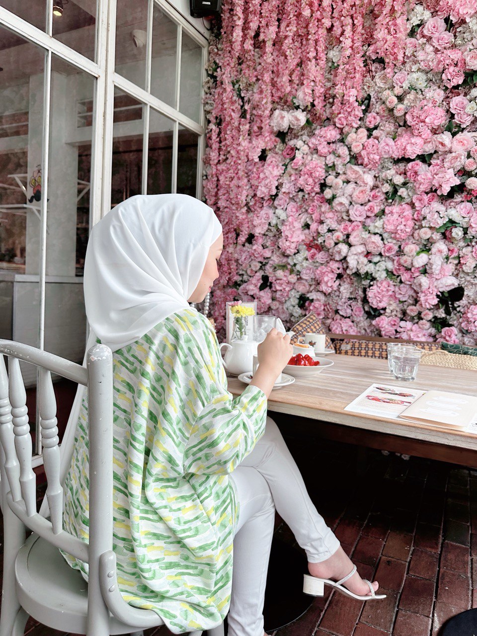 AVERIE OVERSIZED TOP IN LEMONADE