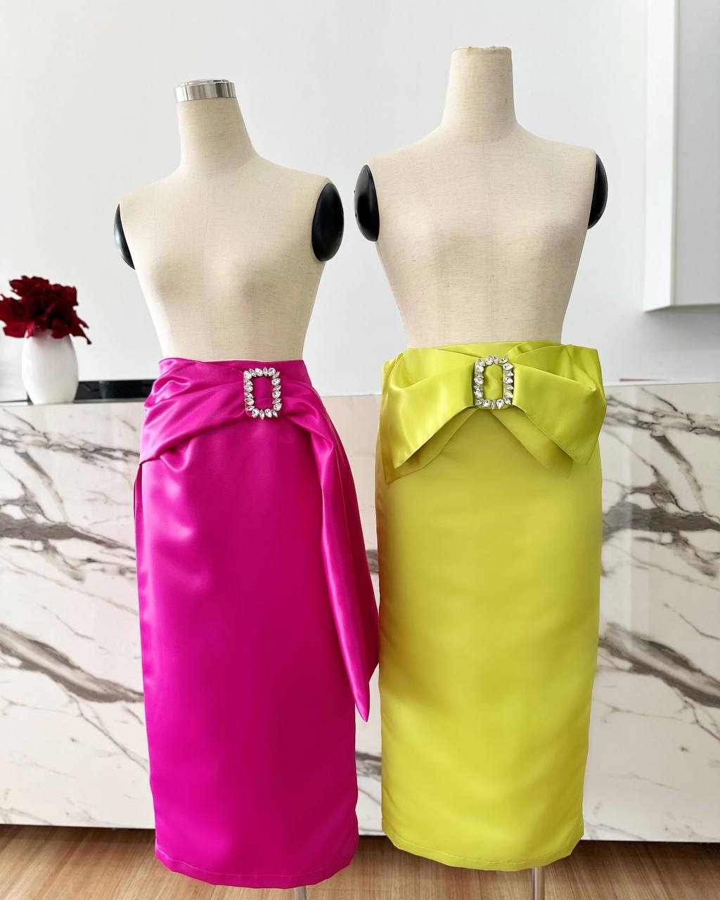 SKIRT SOPHIE IN LIME GREEN