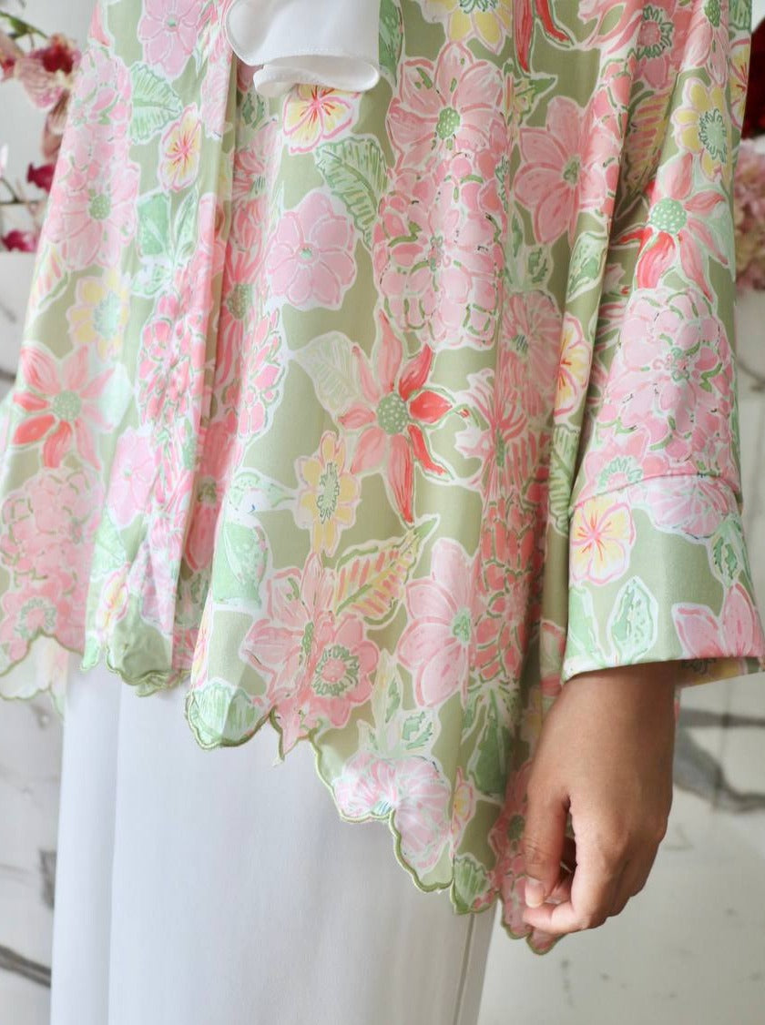 FIORE OVERSIZED TOP IN LIGHT PINK GREEN