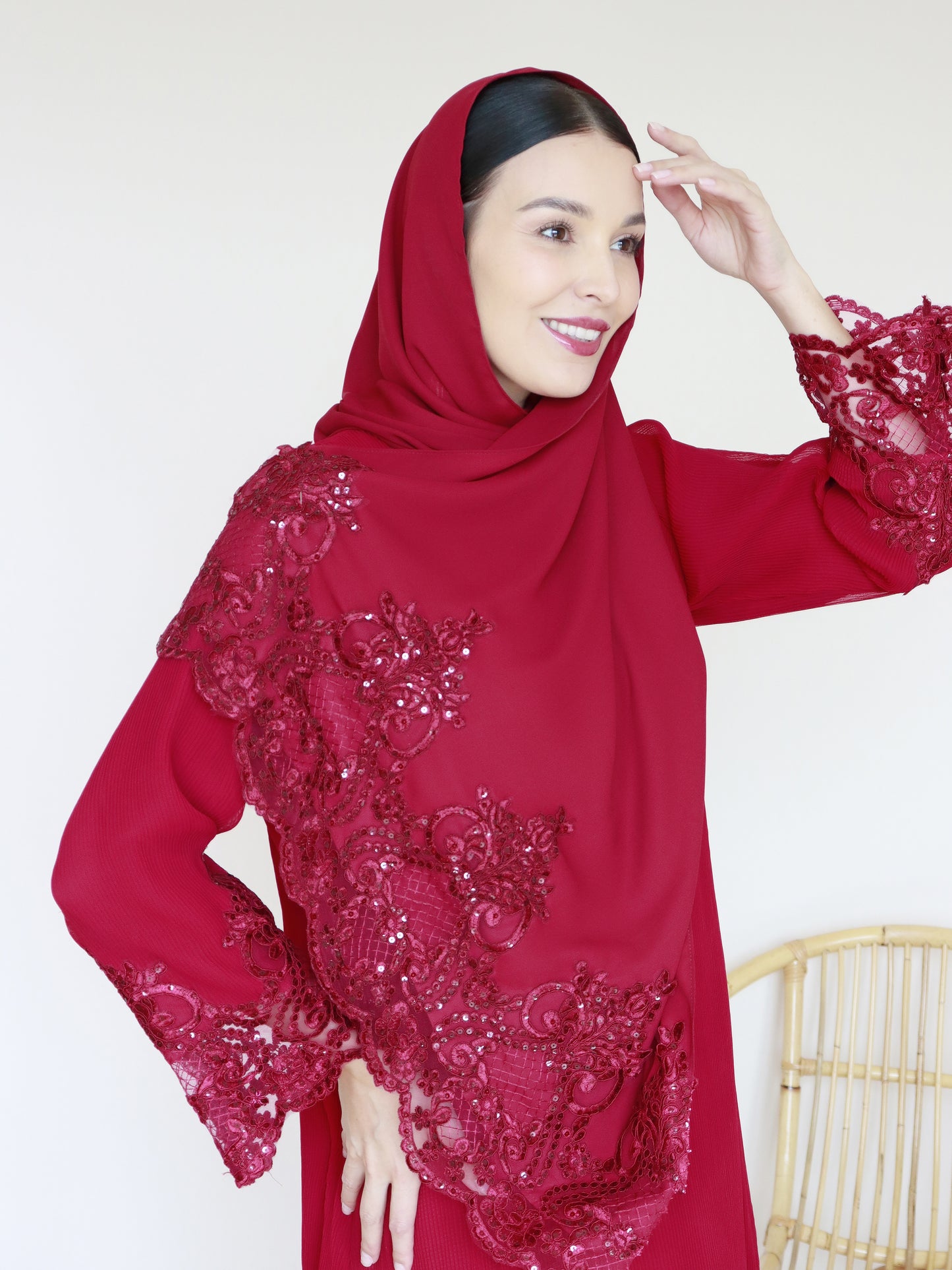 Zehra Pleats Abaya Maroon