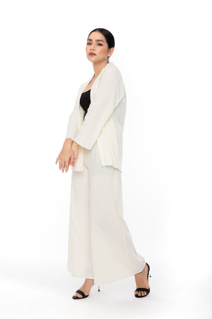 Asher Suit in Cream