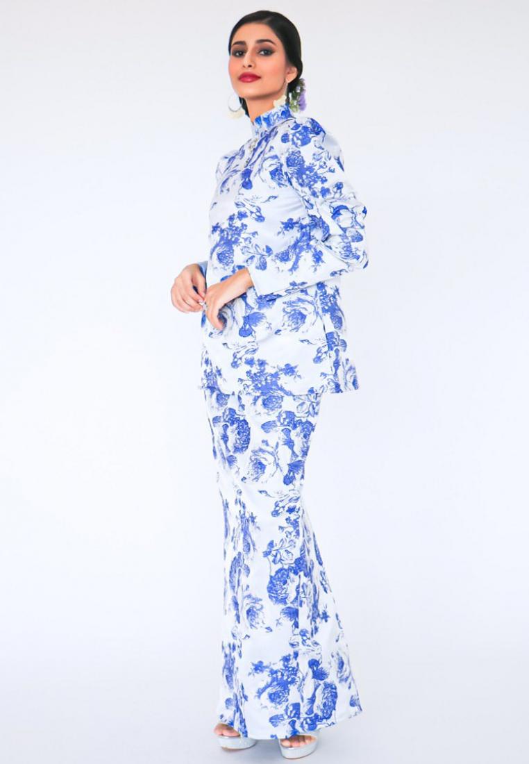 Lorene Kurung in Royal Blue