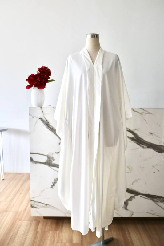 LYLA Kaftan in Off White - FREESIZE